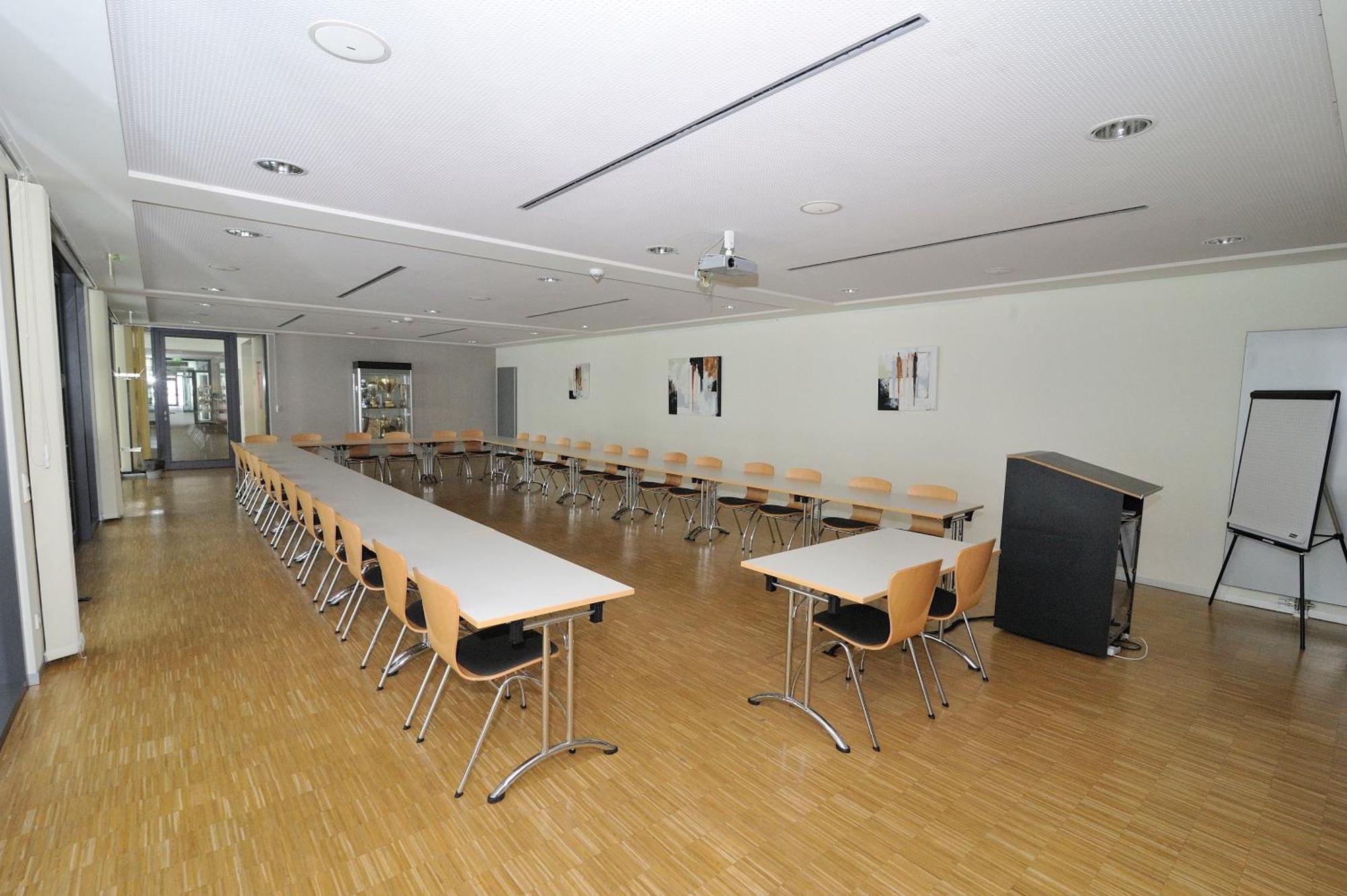 Sporthotel Borussia Duesseldorf エクステリア 写真